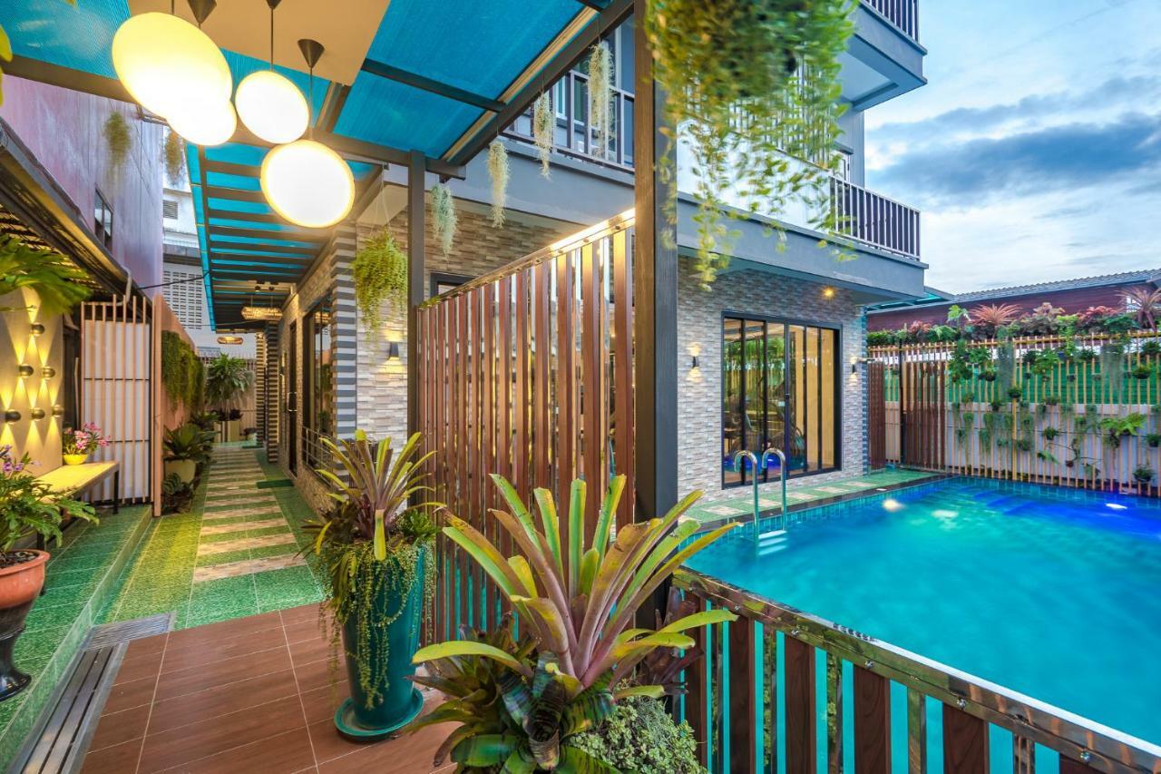 Penyos Residence Bangkok Extérieur photo