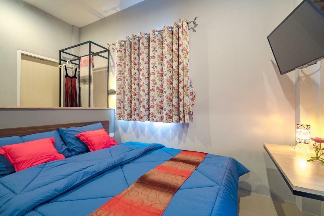 Penyos Residence Bangkok Extérieur photo